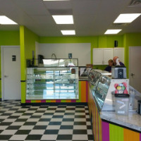 Denae’s Ice Cream & Sweet Shop