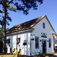 Paw Dazzle Pet Bakery & Boutique of Smithville