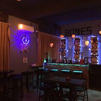 Bones bar 71