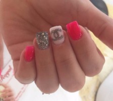 Royal Nails & Spa  Springfield MO