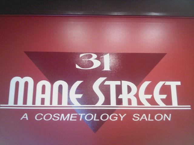 31 Mane Street Salon