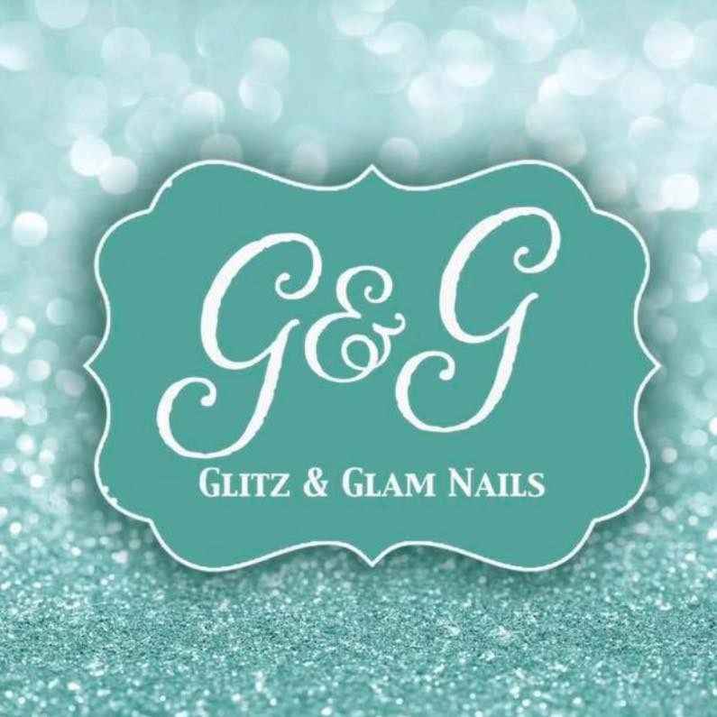 Glitz & Glam Nails
