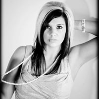 Monica Berzes – Hairstylist