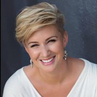 Natalie Lickert at Salon Lofts
