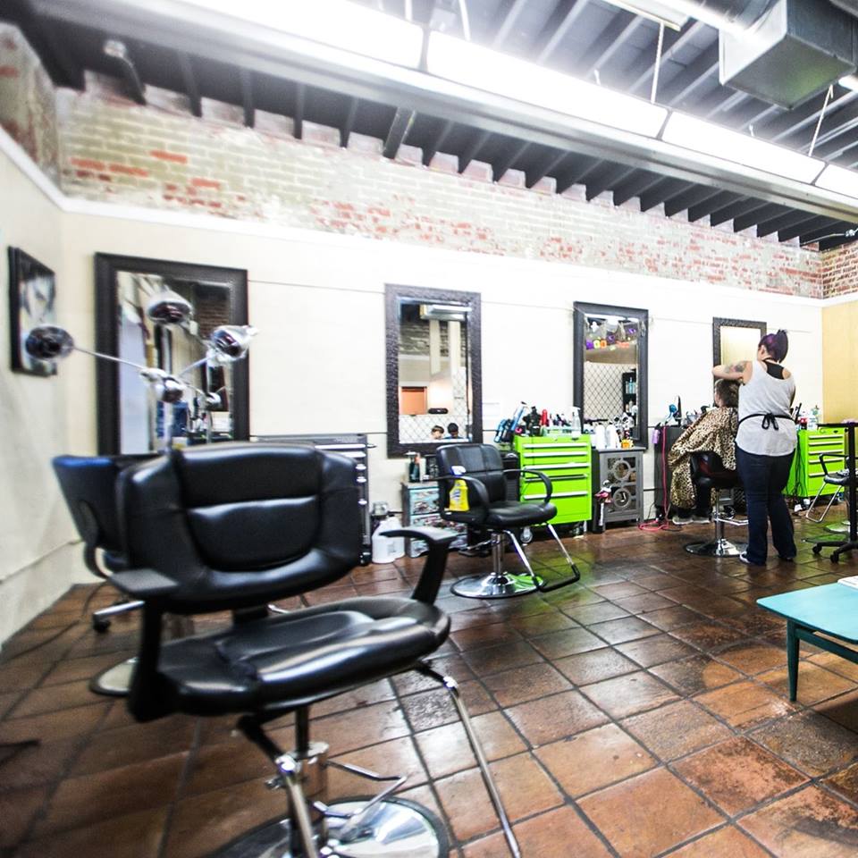 Roots Salon