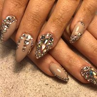 Central Nail Salon