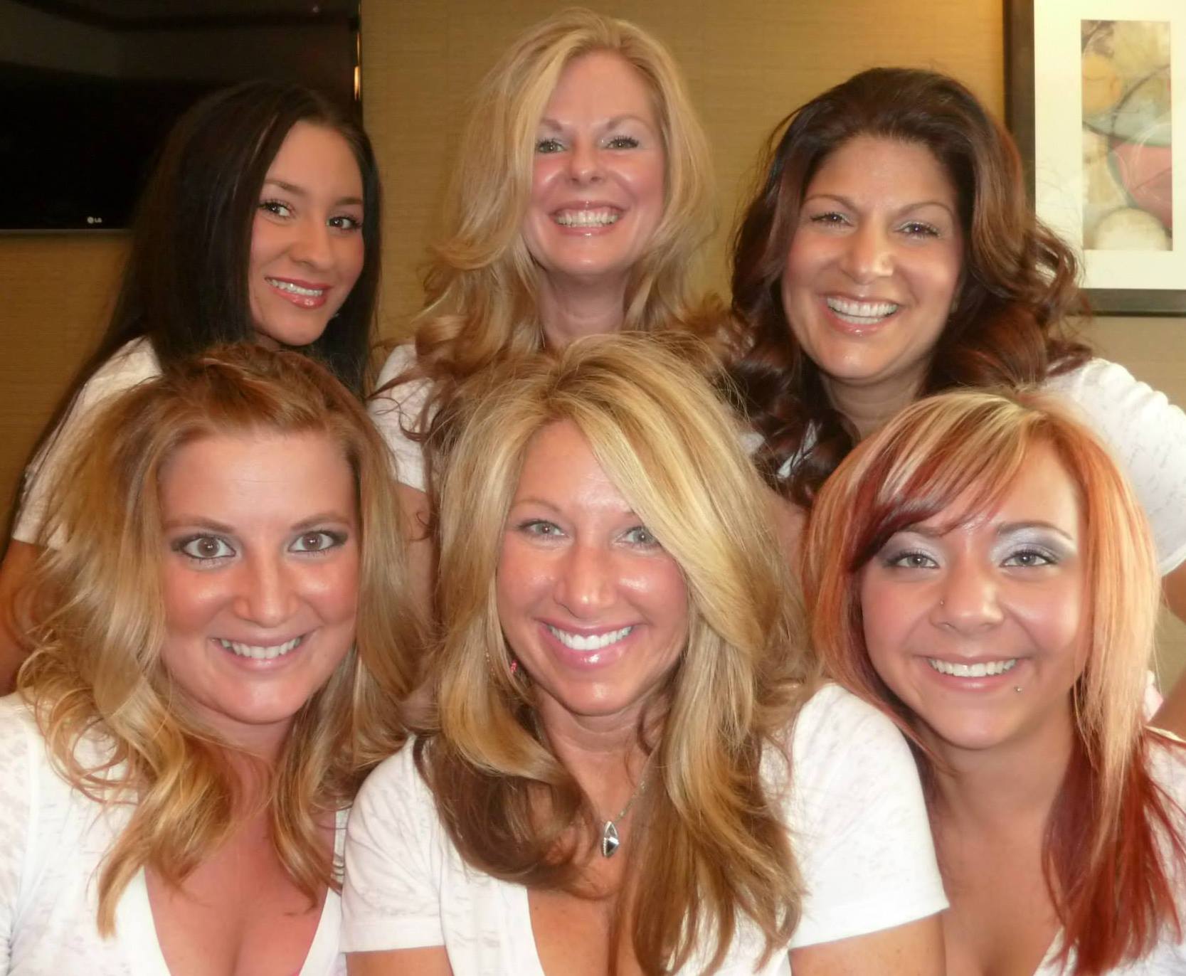Snoballs Hair and Tanning Salon