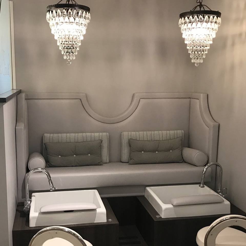 Salon Blanca