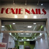 Foxie Nails