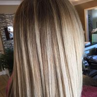 Linsey Smith professional Hair Stylist