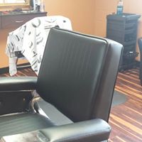 The Gentlemen’s Mark Barber Shop