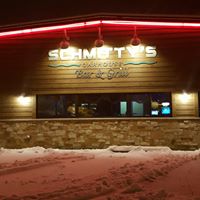 Schmitty’s Oar House Bar & Grill