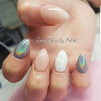 Tips’n’Tans by Nikki