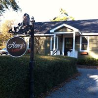Henry’s Salon