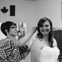 Headlines Hair Studio-Manitoba,Canada