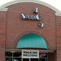 Studio 405 On The Parkway