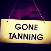 Just Teasin’ & Tannin’ Salon