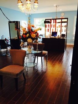 Salon Bonifacio